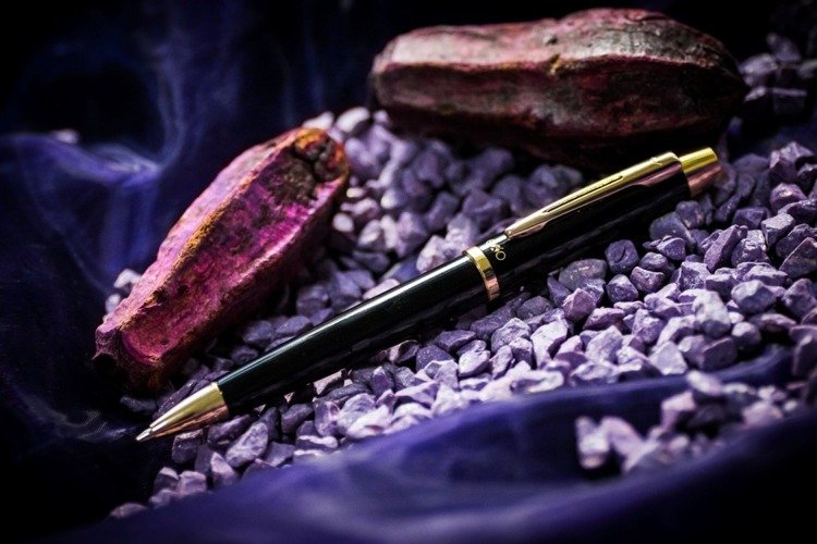 Długopis EXO Aries, czarny, wykończenia złote