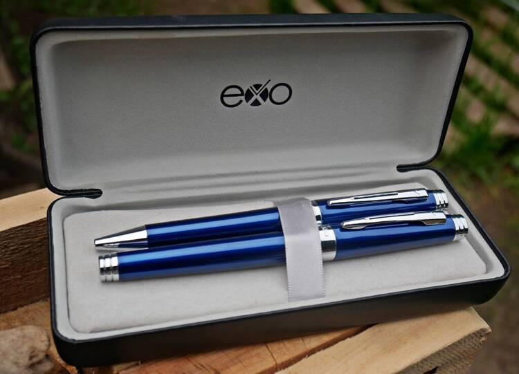 Zestaw (pióro wieczne i długopis) EXO Sagitta, niebieski, wykończenia chromowane